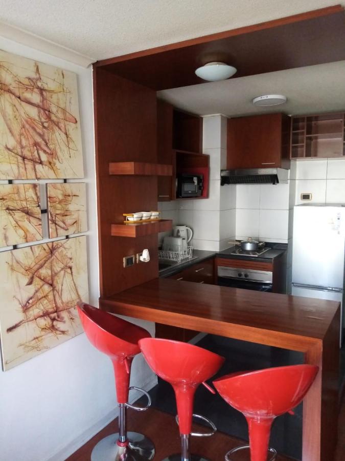 Depto 707 Excelente Ubicacion Metro Sta Lucia, Barrio Paris Londres Centro Santiago Apartment Exterior photo